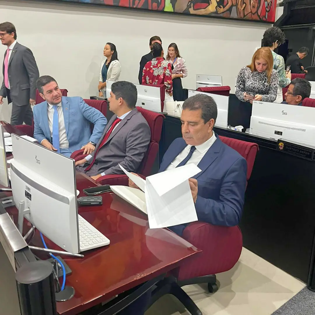 Registro da atividade parlamentar de Zeca Pirão.